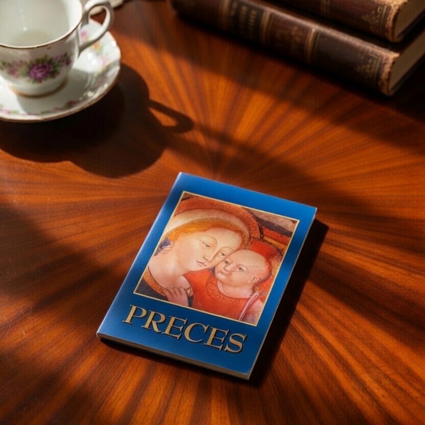 Libro de Oraciones y Misterios del Rosario